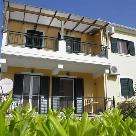 Cozy In City's Suburbs 2 Apartment Lefkada City
